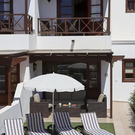 Casa Hannah By Now Ltd * Playa Blanca