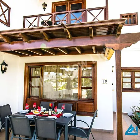 Casa Hannah By Now Ltd * 플라야블랑카