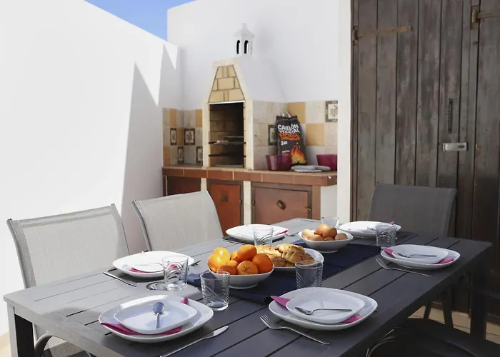 Casa Hannah By Now Ltd * 플라야블랑카